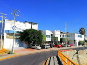 Clinica Y Hospital El Carmen